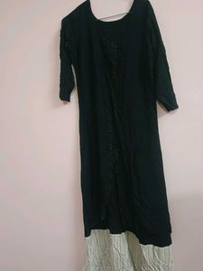Elegant Black & White Maxi Dress