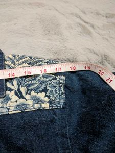 🫠VTG Ralph Lauren Floral  denim jacket.