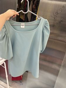 Combo 3 Tops And 1 Baggy Jeans