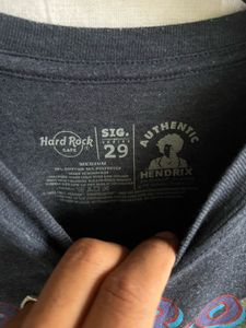 Hard rock, vintage tee