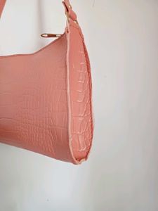 🆕️ Trending Baguette Handbag 👜