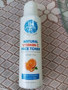The Moms Co. Natural Vitamin C Toner
