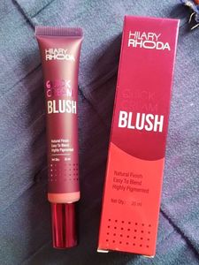Hilary Rhoda Quick Cream Blush Red Alert 05
