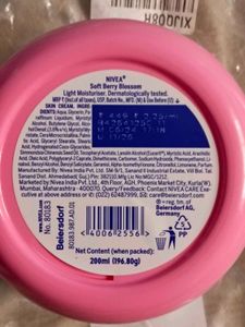 Nivea Lipbalm &amp; Cream Set
