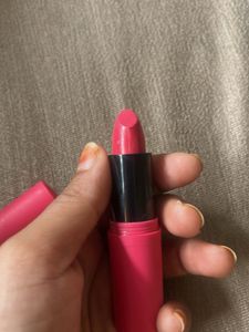 Insight Matte Lipstick - Long-Lasting Pink Shade
