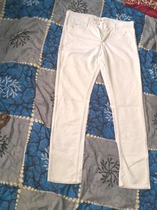 New White Jeans Brand [ Musician ]