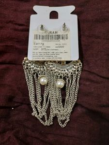 Earing Cash300