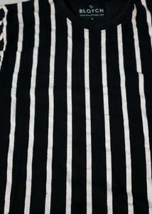 Blotch Striped T-Shirt - Classic Style