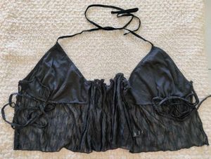 🖤 CIDER 3D wavy pattern halter top 🖤