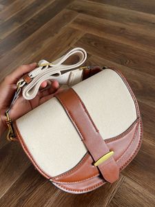 Mango-Crossbody Bag