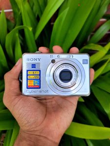 SONY CYBERSHOT DSC-W100 Digital Camera