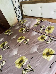 Bed Sheet Without Pillow Cover