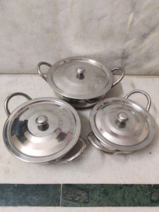 Set Of 3 Handis With Lids