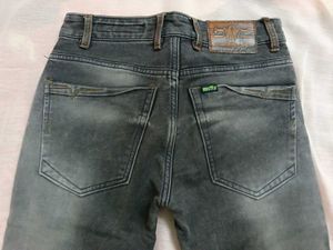 Men&#39;s Jeans