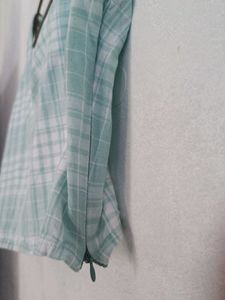 Cute Plaid cami crop top for women