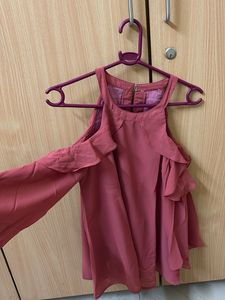 Chic Cold Shoulder Top