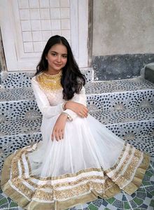 White gown!