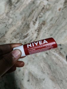 Nivea Lip balm Pomegranate &amp; Blackberry