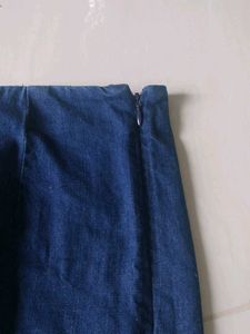 Denim Skirt With Lace