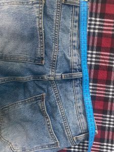 Blue Straight Fit Jeans For Women