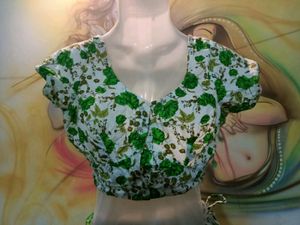 Skirt And Blouse (Green N White)