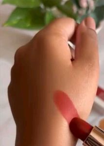 Kay Beauty Matte Drama Lipstick