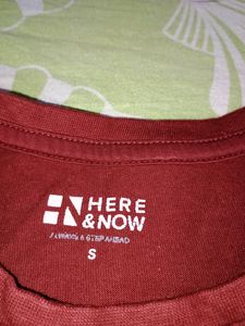 Maroon Full Sleeves Tshirt.