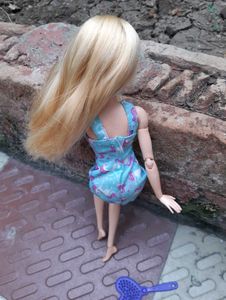 Tall Made To Move Barbie Doll. Gg Face Mold.