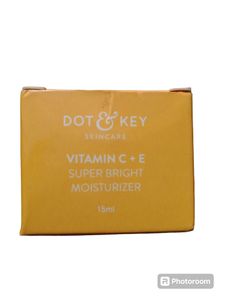 Dot&amp;Key Mositurizer