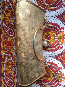 2 Handpouch