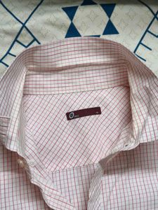 Men Pink Checks Regular Fit Half Sleeve Shirt