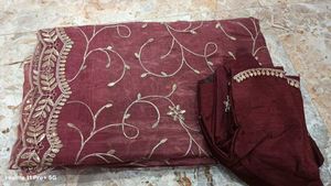 Elegant gold crush saree