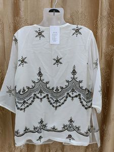 New Ladies Top
