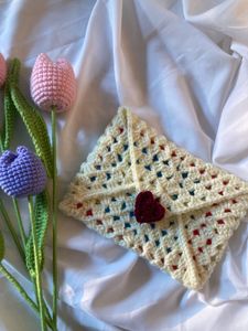 Crochet Heart Book Sleeve