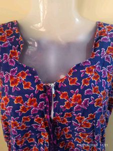 New unsed Floral Print Dress