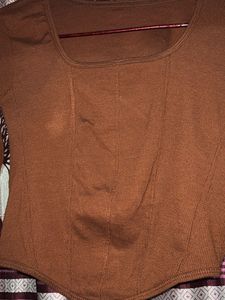 Fancy Feminine Top – Stylish &amp; Comfy🤎