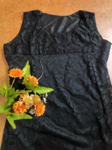 Elegant Black Lace Party Dress