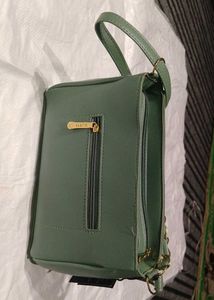Stylish Green Crossbody Bag