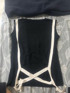 Fancy Sleeveless Top!!