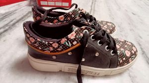 Girls Stylish Shoes