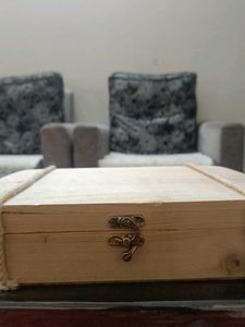 Accessory Box Veniti