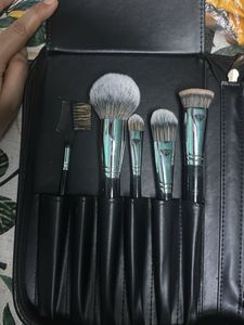 Makeup Brush+bag+pallet