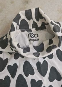 Heart Print Turtleneck Top
