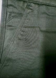 DIVOS Olive Green Trousers❤️❤️