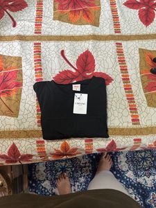Black Tshirt
