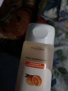 The Moms Co Natural Vitamin C Face Wash