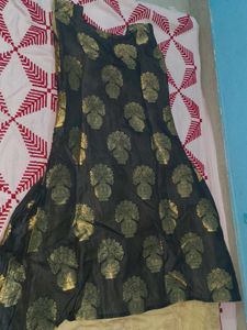 New Black Golden Designer Dress With Bottem