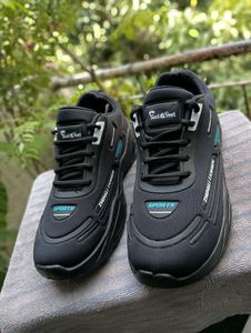 Black "Foot & Feet" Fashion Sports Sneakers