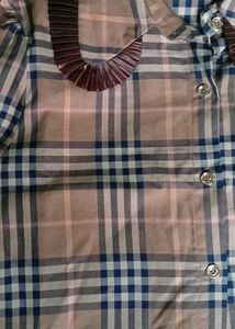 Vintage-Inspired Plaid Blouse with Ruffled Collar