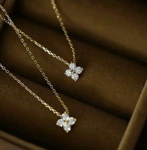 Clover Pendant Necklace